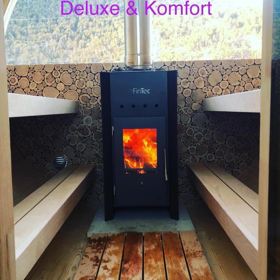 Deluxefort Fuer 10 Gaeste Mit Eigenem Whirlpool Und Fasssauna Имст Экстерьер фото