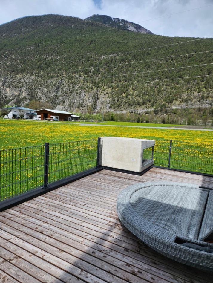 Deluxefort Fuer 10 Gaeste Mit Eigenem Whirlpool Und Fasssauna Имст Экстерьер фото